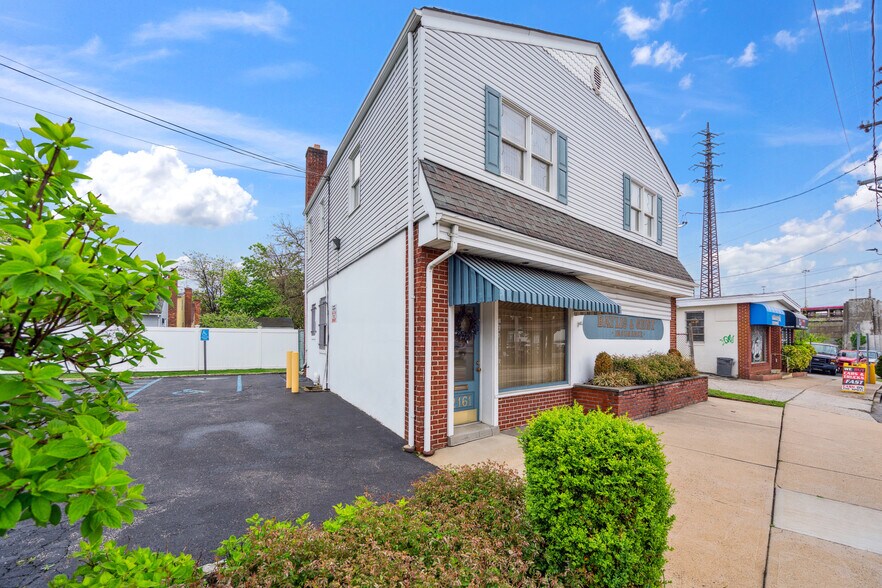 2161 Milburn Ave, North Baldwin, NY à louer - Photo de l’immeuble – Image 2 sur 20