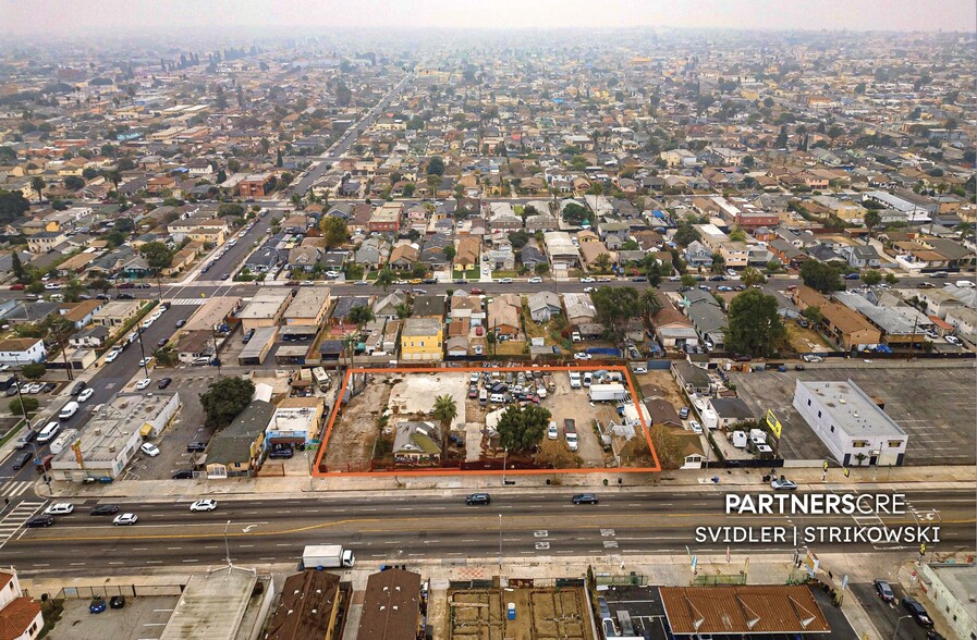1218 W Manchester Ave, Los Angeles, CA à vendre - Photo principale – Image 1 sur 9