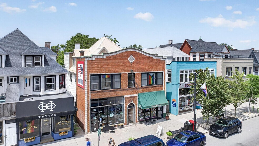 736-738 Elmwood Ave, Buffalo, NY à vendre - Photo de l’immeuble – Image 2 sur 81