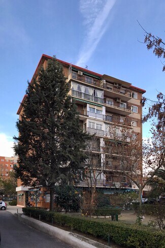Plus de détails pour Calle Nazaret, 2, Móstoles - Logement à vendre