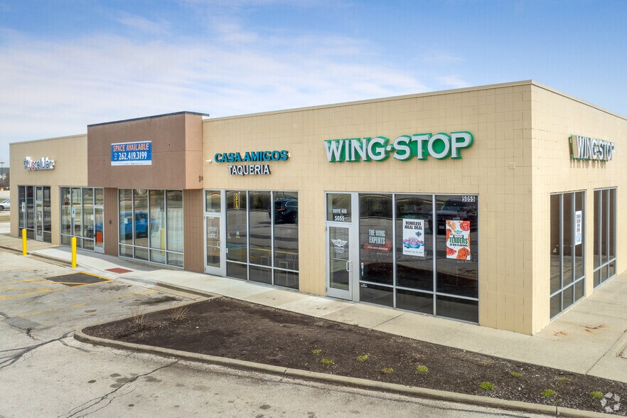 2408-5141 Douglas Ave, Racine, WI à louer - Photo principale – Image 1 sur 4