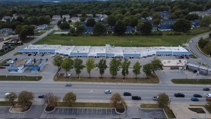 1501-1715 SW 7 Hwy, Blue Springs, MO à louer - Photo de l’immeuble – Image 3 sur 16