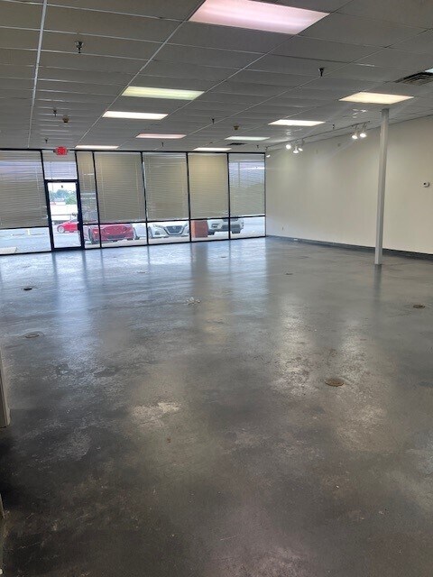 2126 N 1st St, Jacksonville, AR à louer Photo de l’immeuble– Image 1 sur 5