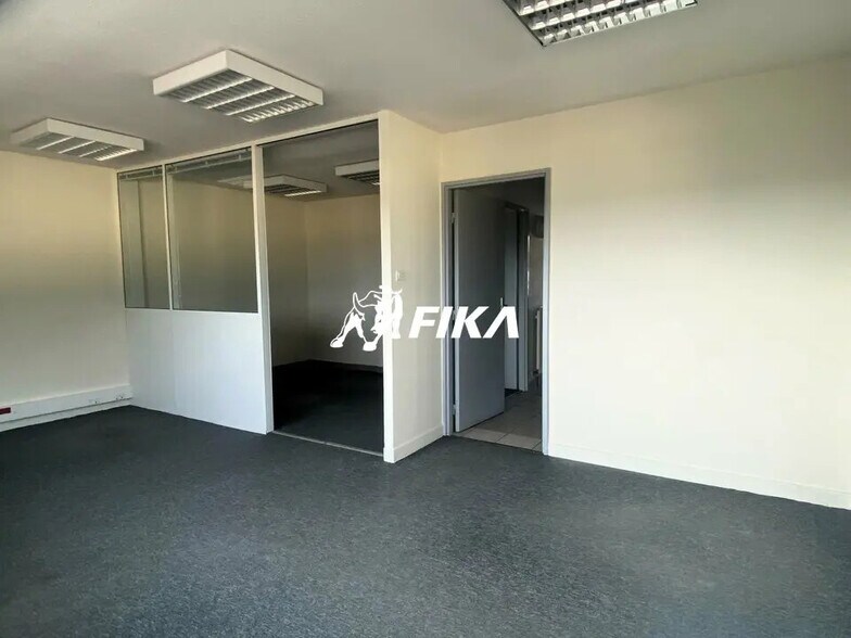 Bureau dans Toulouse à louer - Photo de l’immeuble – Image 3 sur 8