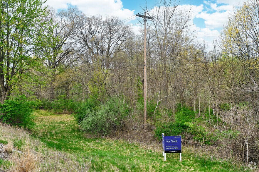 10580 & 10650 Airport Hwy, Swanton, OH à vendre - Photo principale – Image 1 sur 7