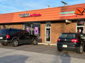 8233-8243 Kennedy Ave, Highland, IN à louer Photo intérieure– Image 1 sur 5