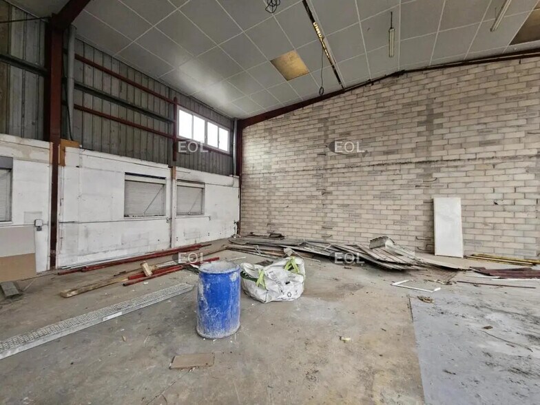 Local d’activités dans Crosne à louer - Photo intérieure – Image 3 sur 6