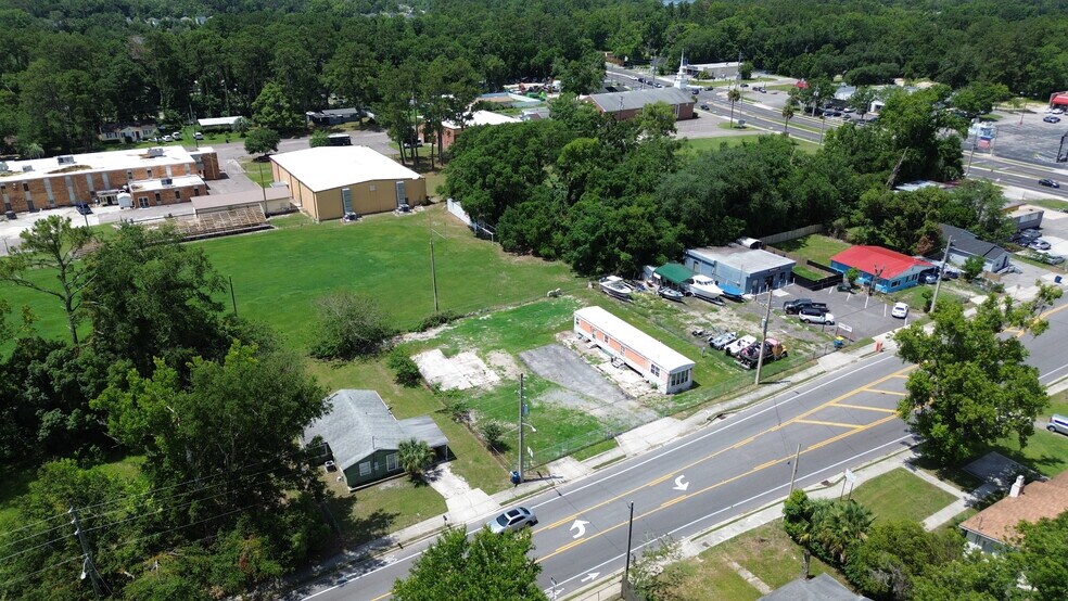 2926 Leonid Rd, Jacksonville, FL à vendre - Photo de l’immeuble – Image 3 sur 4