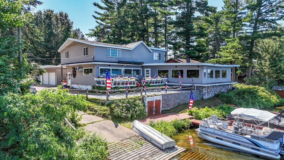 10338 Big Arbor Vitae Dr, Woodruff, WI à vendre - Photo principale – Image 1 sur 34