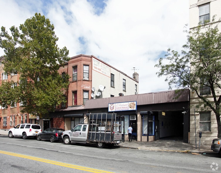 154-156 S Broadway, Yonkers, NY à louer - Photo de l’immeuble – Image 2 sur 2