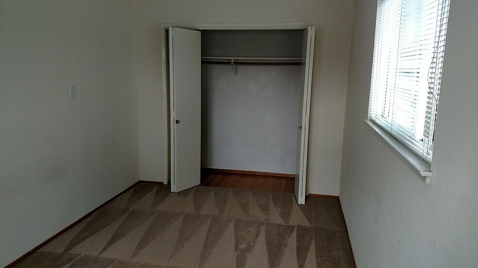 711 9th Ave, San Mateo, CA à vendre - Photo de l’immeuble – Image 2 sur 8