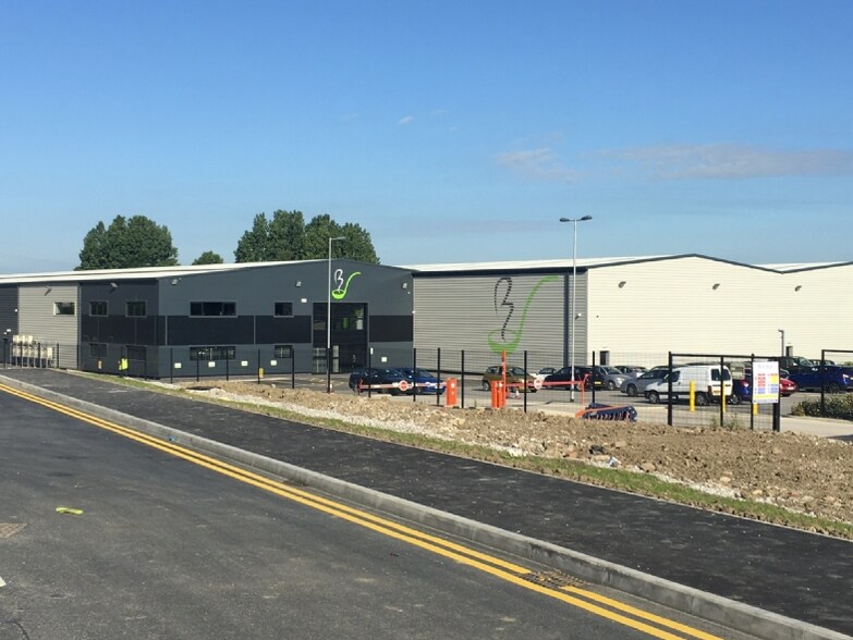 184 Printers Fold, Burnley à louer - Photo de l’immeuble – Image 2 sur 6