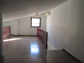 Bureau dans Vilafranca del Penedès, Barcelona à louer Photo intérieure– Image 2 sur 12