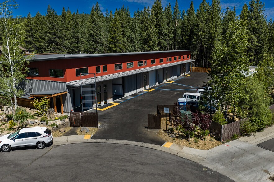 10980 Crestwood, 10980 Industrial Way, Truckee, CA à louer - Photo de l’immeuble – Image 3 sur 23