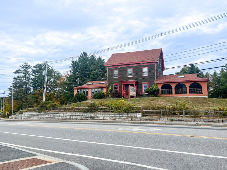 1871 Forest Ave, Portland, ME à vendre - Photo de l’immeuble – Image 3 sur 11