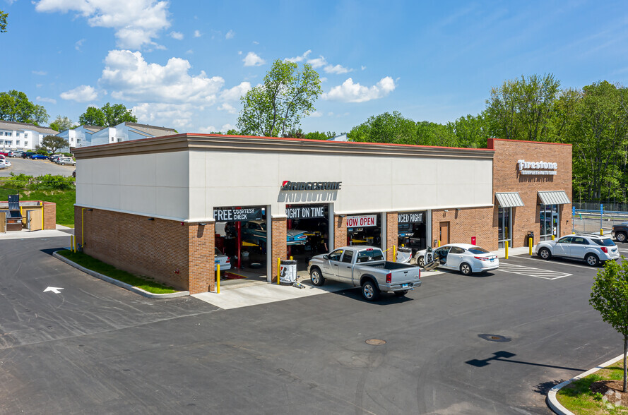 804 Washington St, Middletown, CT à louer - Photo de l’immeuble – Image 3 sur 8