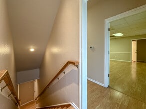 104 Houston St, Roanoke, TX à louer Photo de l’immeuble– Image 1 sur 8
