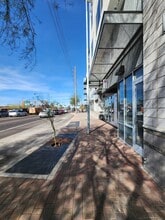 1811 E Apache Blvd, Tempe, AZ à louer Photo intérieure– Image 1 sur 28