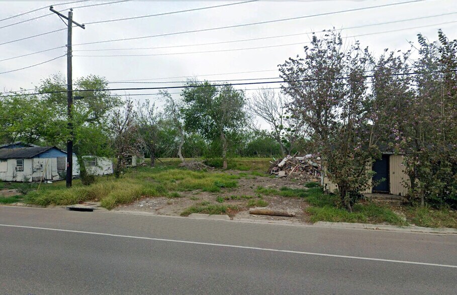 Exp 77/83 (0.02 Ac) Expy, Olmito, TX à vendre - Autre – Image 1 sur 1