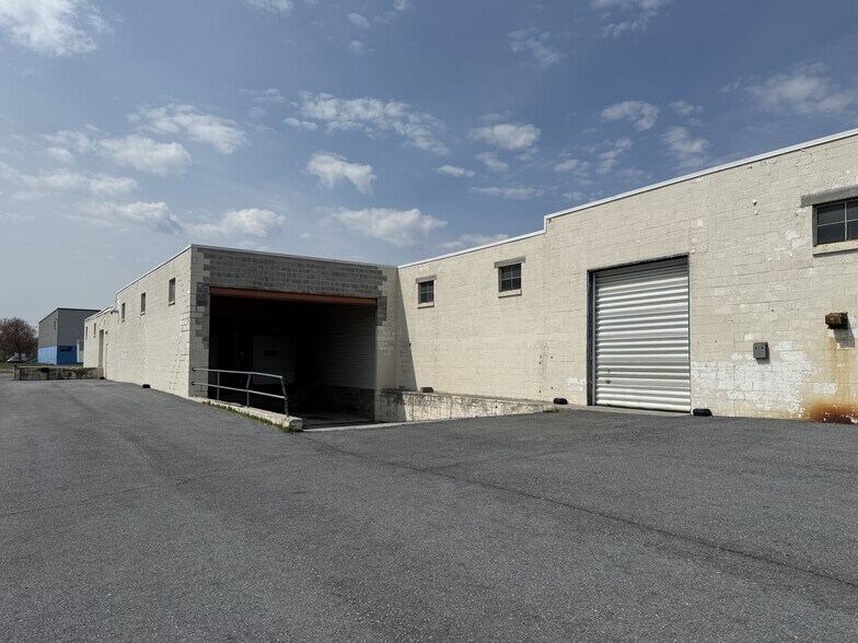 105 N 16th St, Lebanon, PA à louer - Photo principale – Image 1 sur 4
