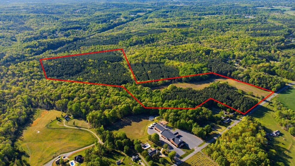 1862 Salem Church Rd, Lincolnton, NC à vendre - Photo principale – Image 1 sur 25