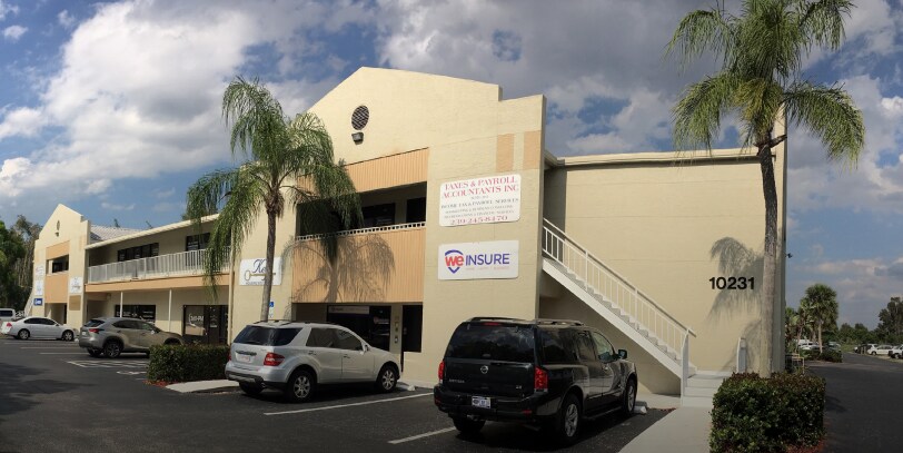 10231 Metro Pky, Fort Myers, FL à louer Photo de l’immeuble– Image 1 sur 2