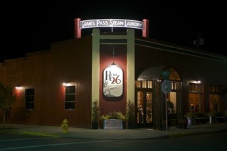 Plus de détails pour 234 SW 5th St, Grants Pass, OR - Local commercial à louer