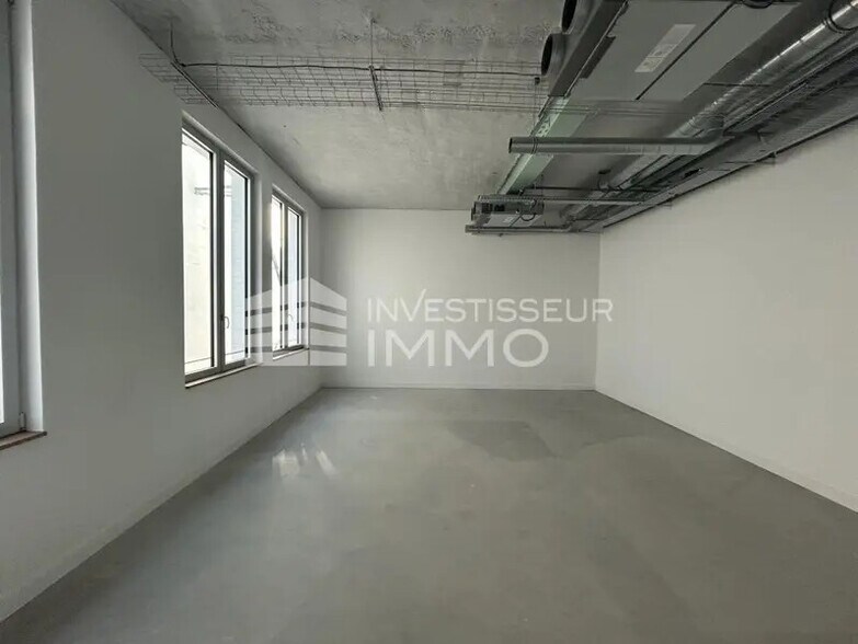Bureau dans Malakoff à louer - Photo intérieure – Image 2 sur 6