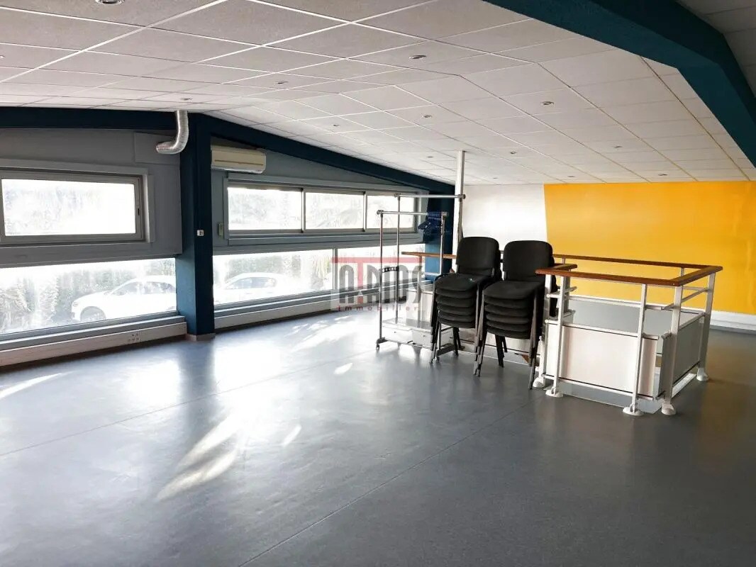 Bureau dans La Farlède à louer Photo de l’immeuble– Image 1 sur 5