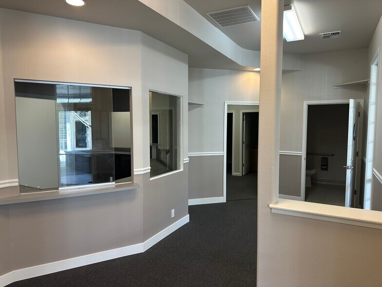 643-649 W East Ave, Chico, CA à vendre - Photo intérieure – Image 2 sur 7