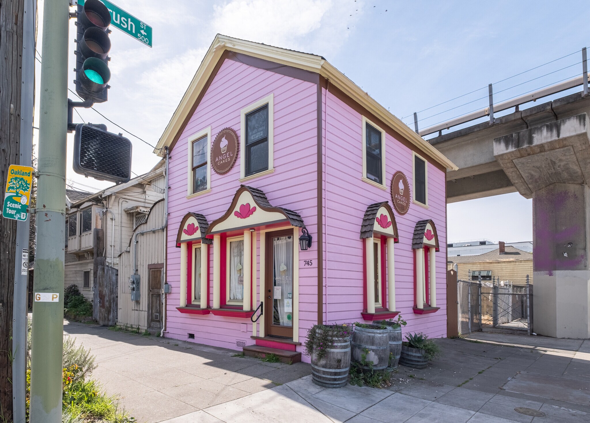 745 5th St, Oakland, CA à vendre Photo principale– Image 1 sur 24