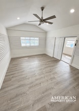 155 W Dearborn St, Englewood, FL à louer Photo intérieure– Image 2 sur 9