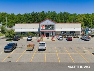 Plus de détails pour 10150 Highland Rd, White Lake Township, MI - Local commercial à vendre
