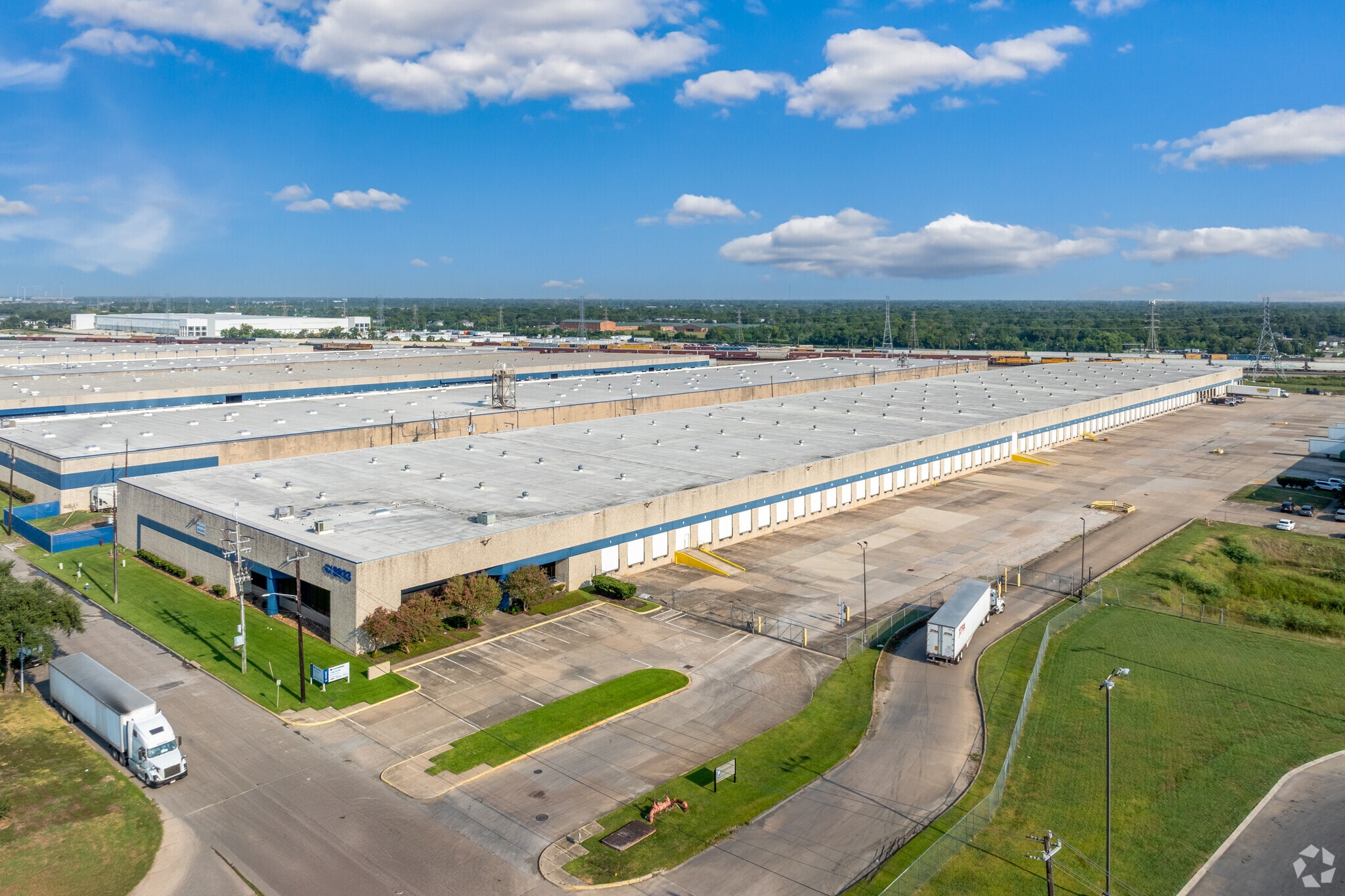 8705 Citypark Loop, Houston, TX à louer Aérien– Image 1 sur 9