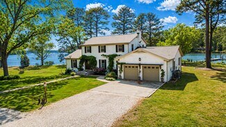 Plus de détails pour 172 Aldebaran Rd, Mathews, VA - Logement à vendre