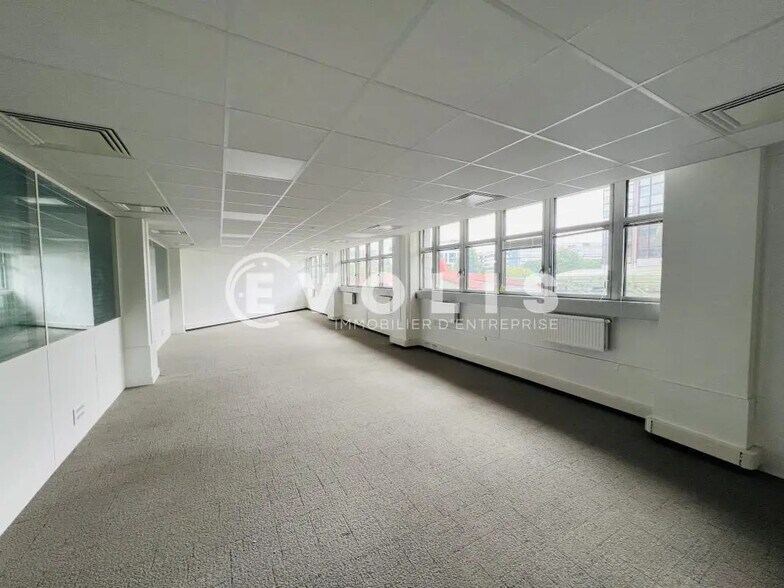 Bureau dans Fontenay-sous-Bois à louer - Photo intérieure – Image 2 sur 8