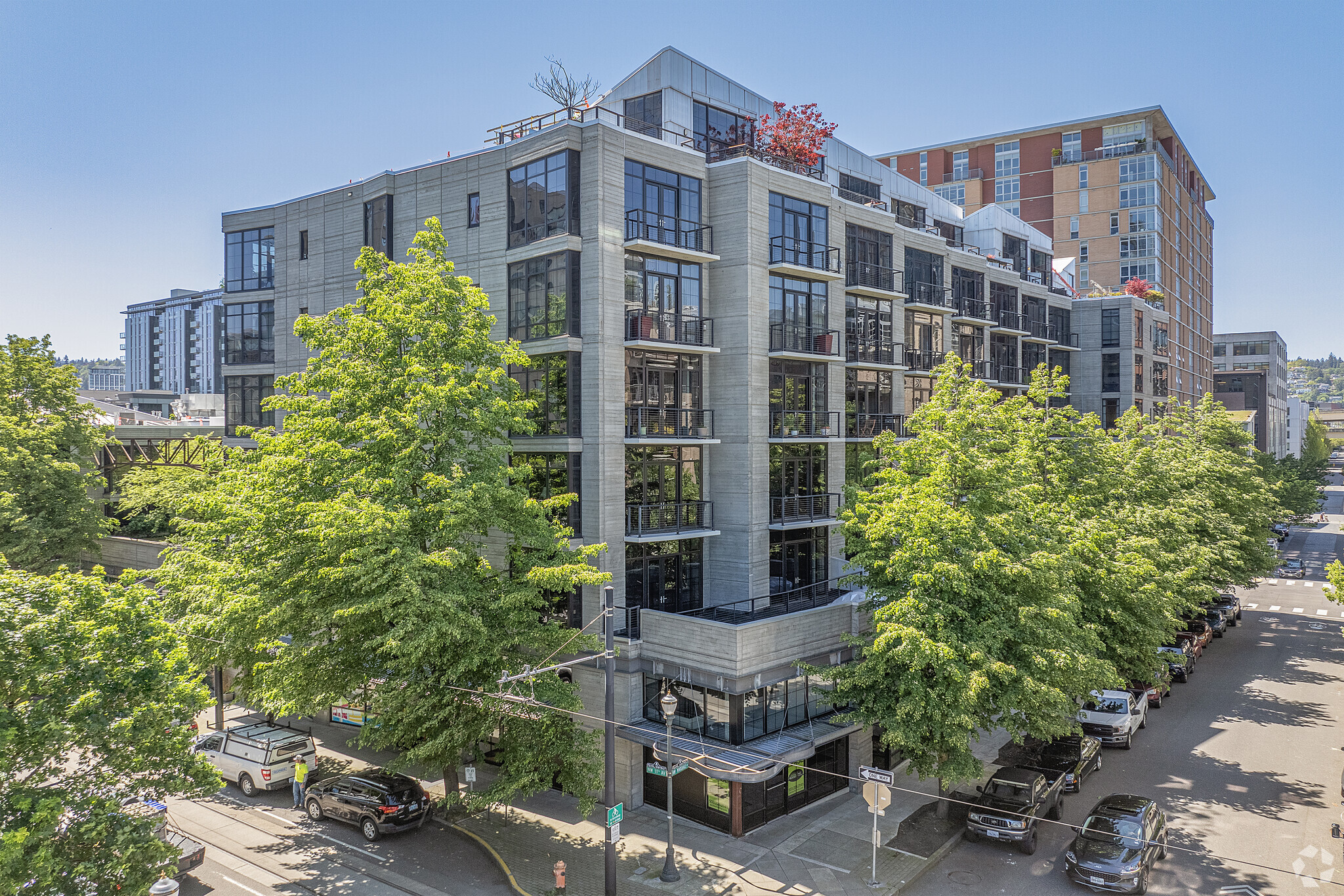 1030 NW 12th Ave, Portland, OR à louer Photo principale– Image 1 sur 30