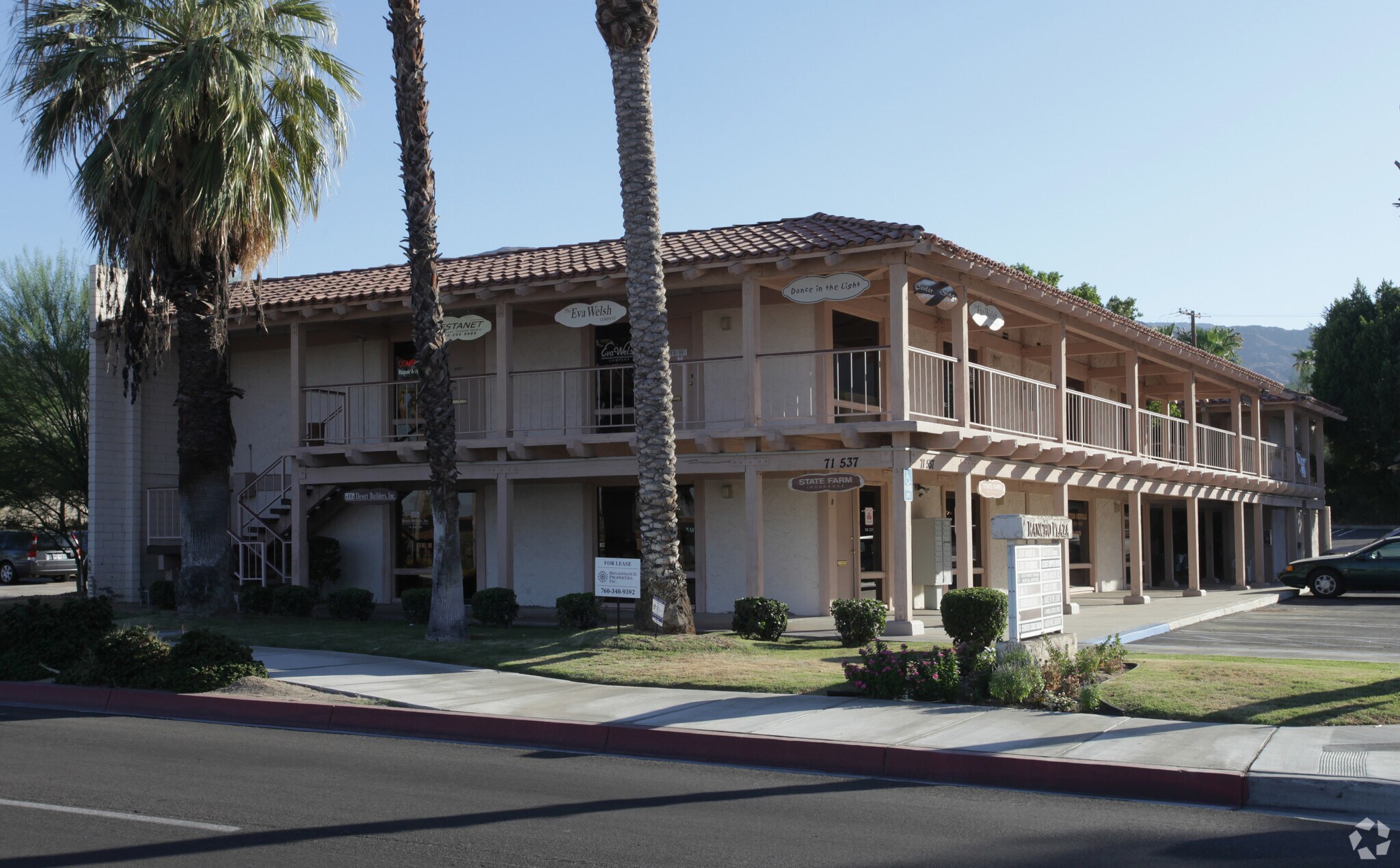 71537 Highway 111, Rancho Mirage, CA à vendre Photo principale– Image 1 sur 7