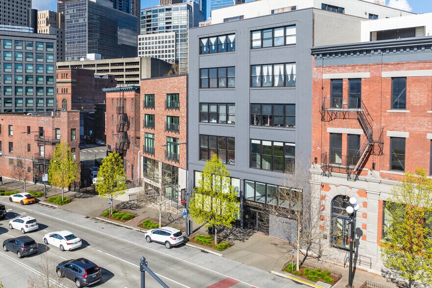 114 Alaskan Way S, Seattle, WA à louer - Photo de l’immeuble – Image 2 sur 7