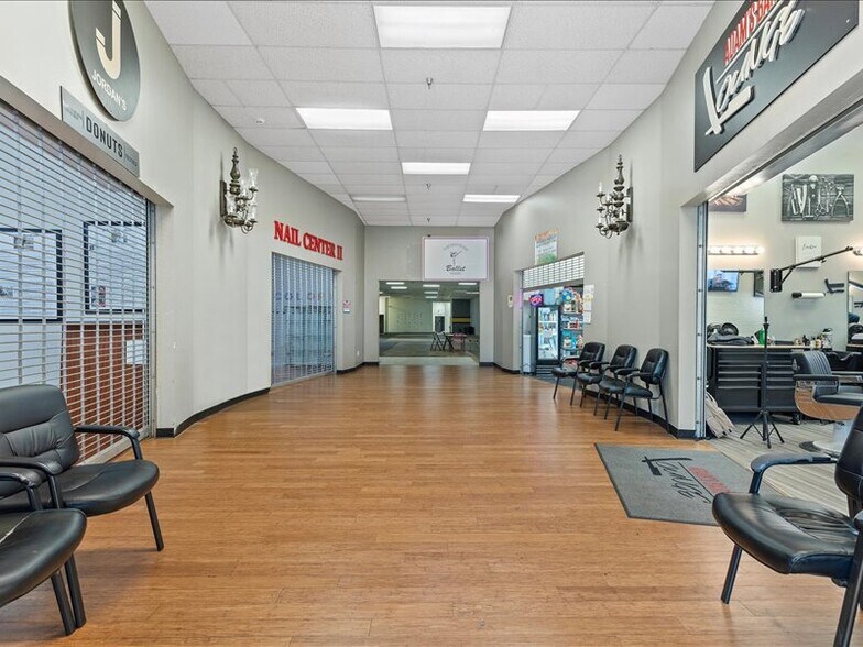 8001 Rowan Rd, Cranberry Township, PA à louer - Photo intérieure – Image 3 sur 19