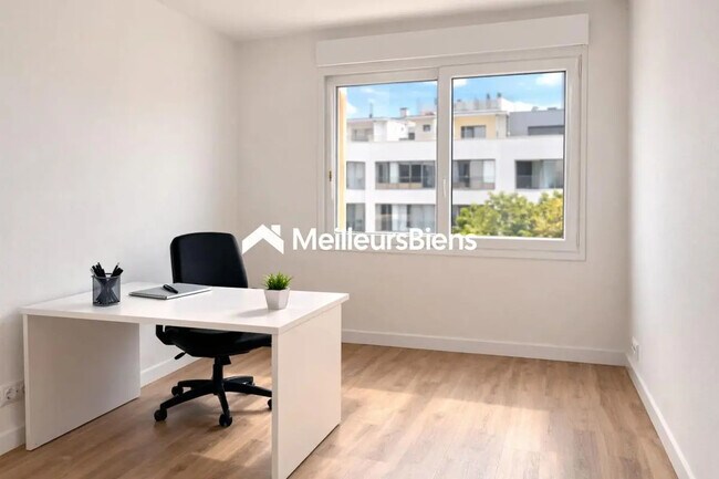 Plus de détails pour Bureau, Local d'activités à louer