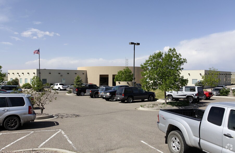 2840 Kachina Dr, Pueblo, CO à vendre - Photo de l’immeuble – Image 2 sur 4