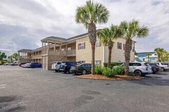 668 Marina Dr, Charleston, SC à louer Photo de l’immeuble– Image 1 sur 7