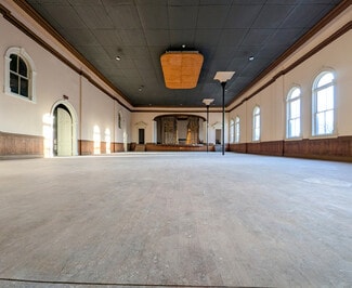 Plus de détails pour 39-49 Main St S, Seaforth, ON - Bureau à louer