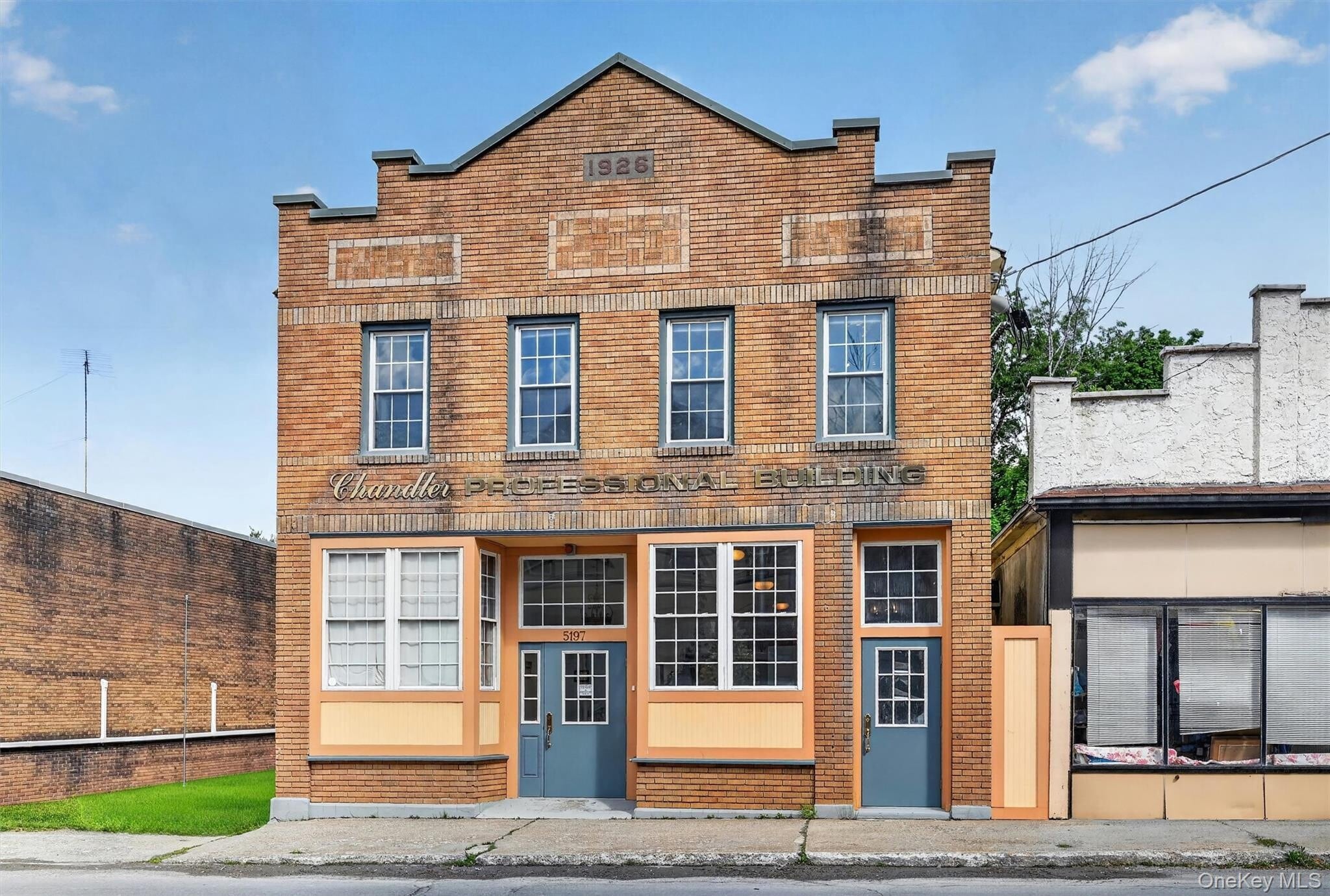 5197 Main m, South Fallsburg, NY à vendre Photo principale– Image 1 sur 19