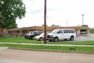 Plus de détails pour 300 S Bowser Rd, Richardson, TX - Local commercial à vendre