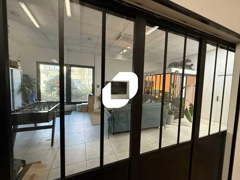 Bureau dans Gennevilliers à louer - Photo de l’immeuble – Image 3 sur 23