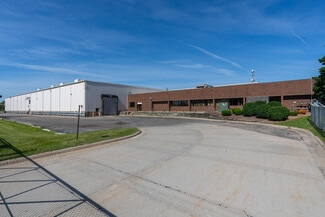 Plus de détails pour 5400 Perry Dr, Waterford, MI - Industriel/Logistique à vendre