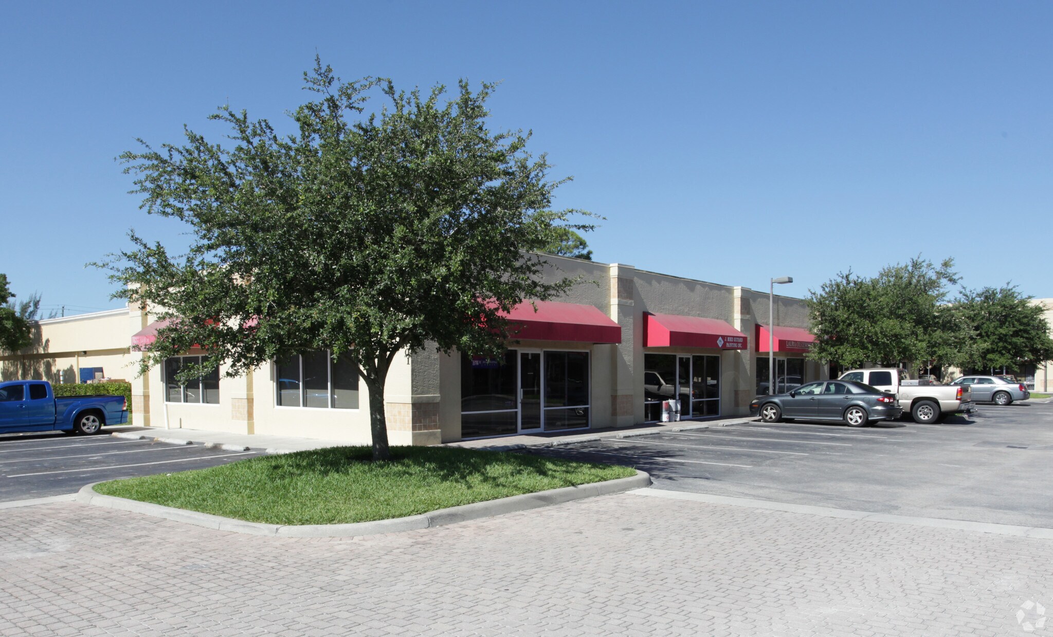 5401 Taylor Rd, Naples, FL à louer Photo principale– Image 1 sur 19