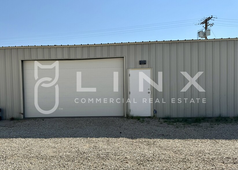 2404 W 350 N, Hurricane, UT à louer - Photo de l’immeuble – Image 3 sur 4